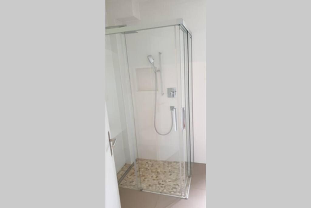 Voeens, St-Blaise, Logement Entier - 2 Chambres Marin Ngoại thất bức ảnh
