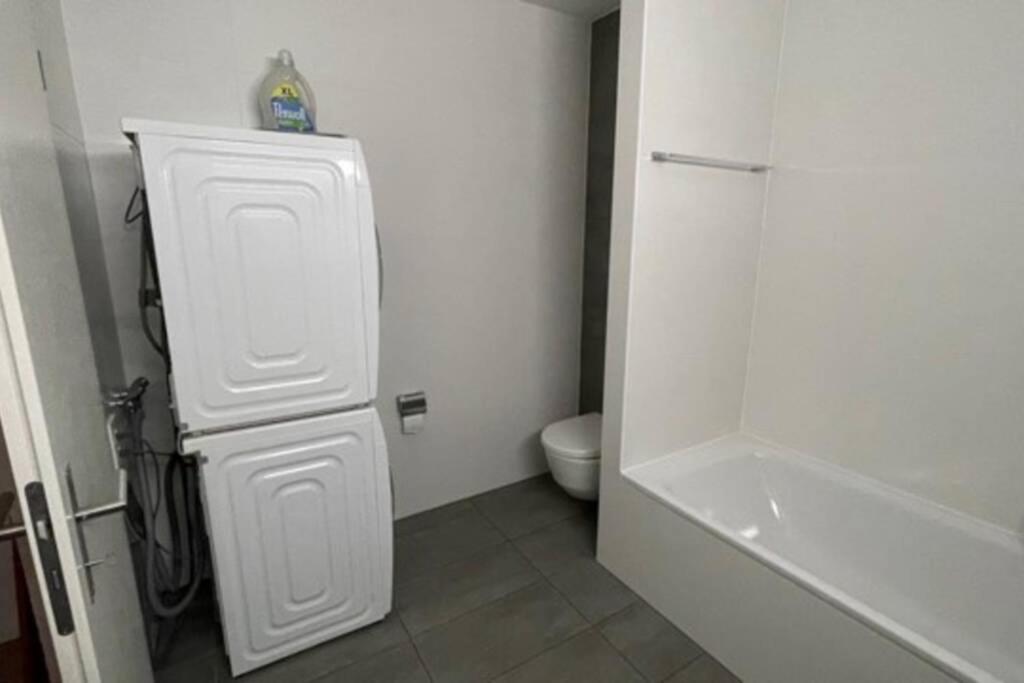 Voeens, St-Blaise, Logement Entier - 2 Chambres Marin Ngoại thất bức ảnh